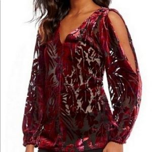 🎉HP🎉 Mika Mindel Keely Living Lush Blouse